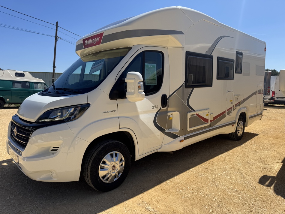 camping car CHALLENGER GENESIS 296 modèle 2016